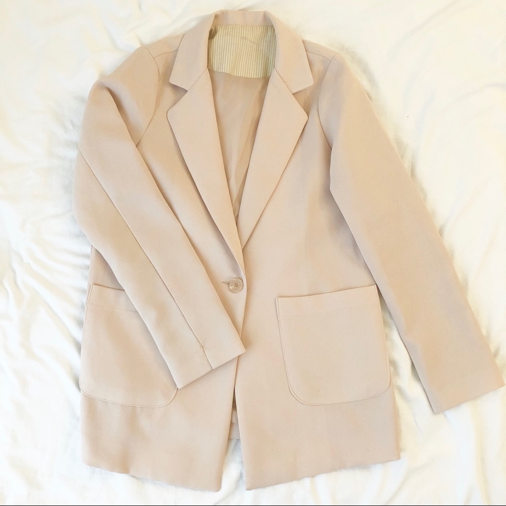 Tan/Cream Single Breasted Solid Tone Coat